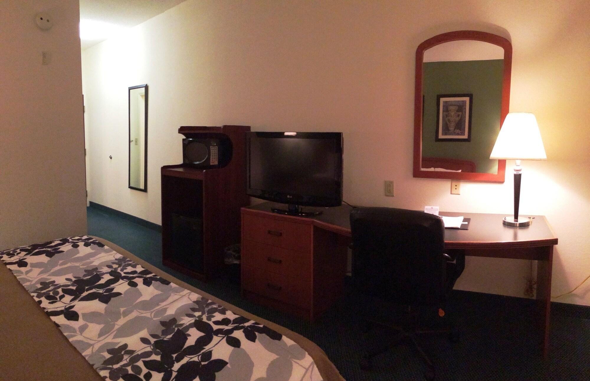 Sleep Inn & Suites Danville Hwy 58 Экстерьер фото